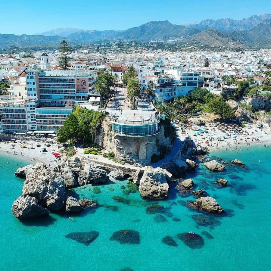 Apartamento Con Vistas Al Mar Nerja Bagian luar foto